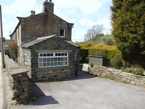 Parking - click for photo gallery